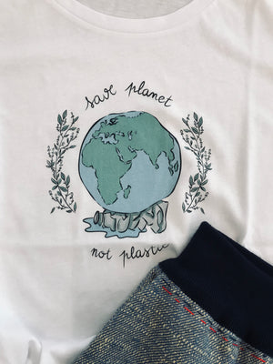 T-shirt "Save planet not plastic"